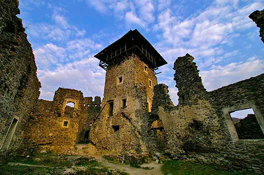 Дворик невицкого замка