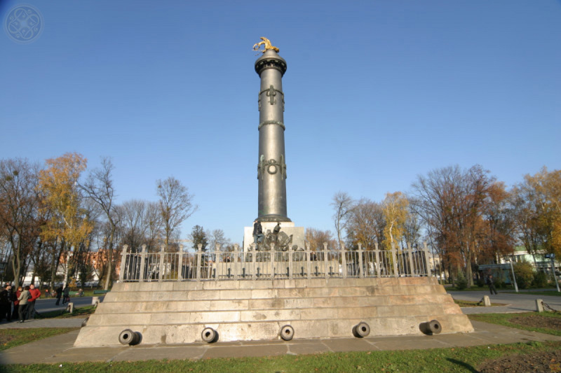 Монумент Слави
