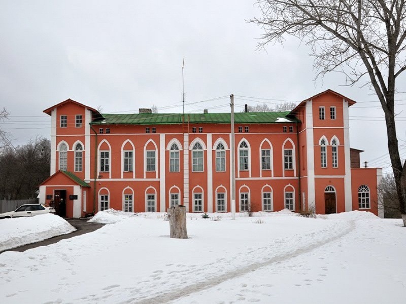  Музей знаходиться у колишньому маєтку графа Подгорічані.