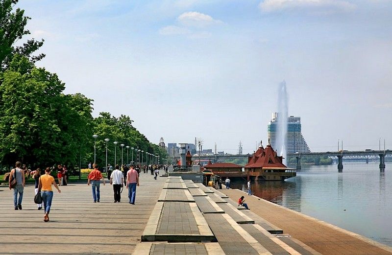 Січеславська Набережна