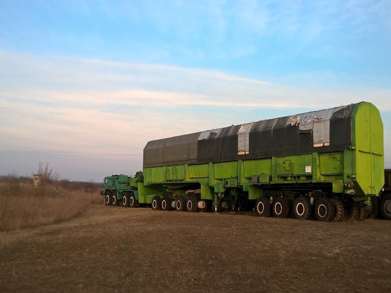 Исполинский автопоезд 15Т284