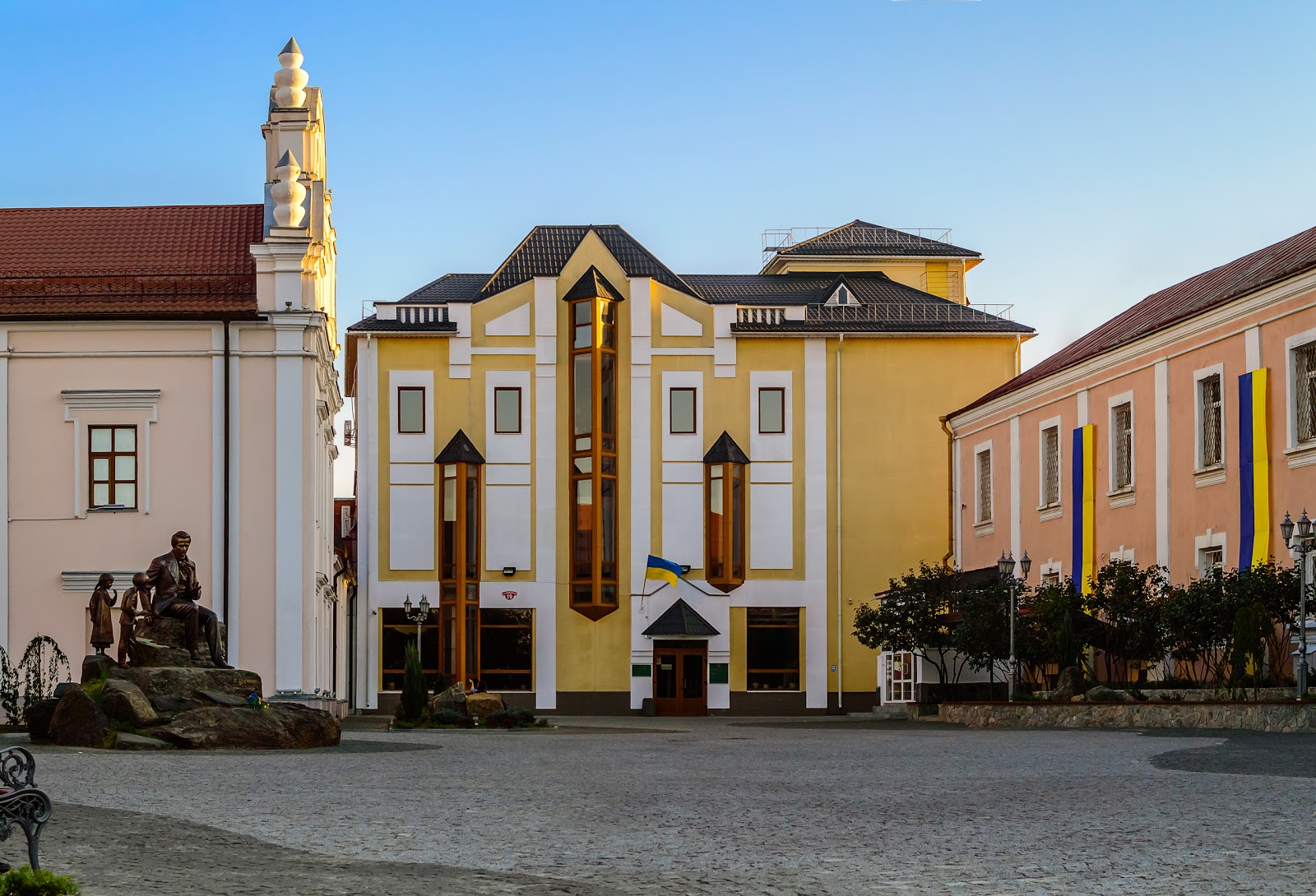 Вінницький обласний краєзнавчий музей