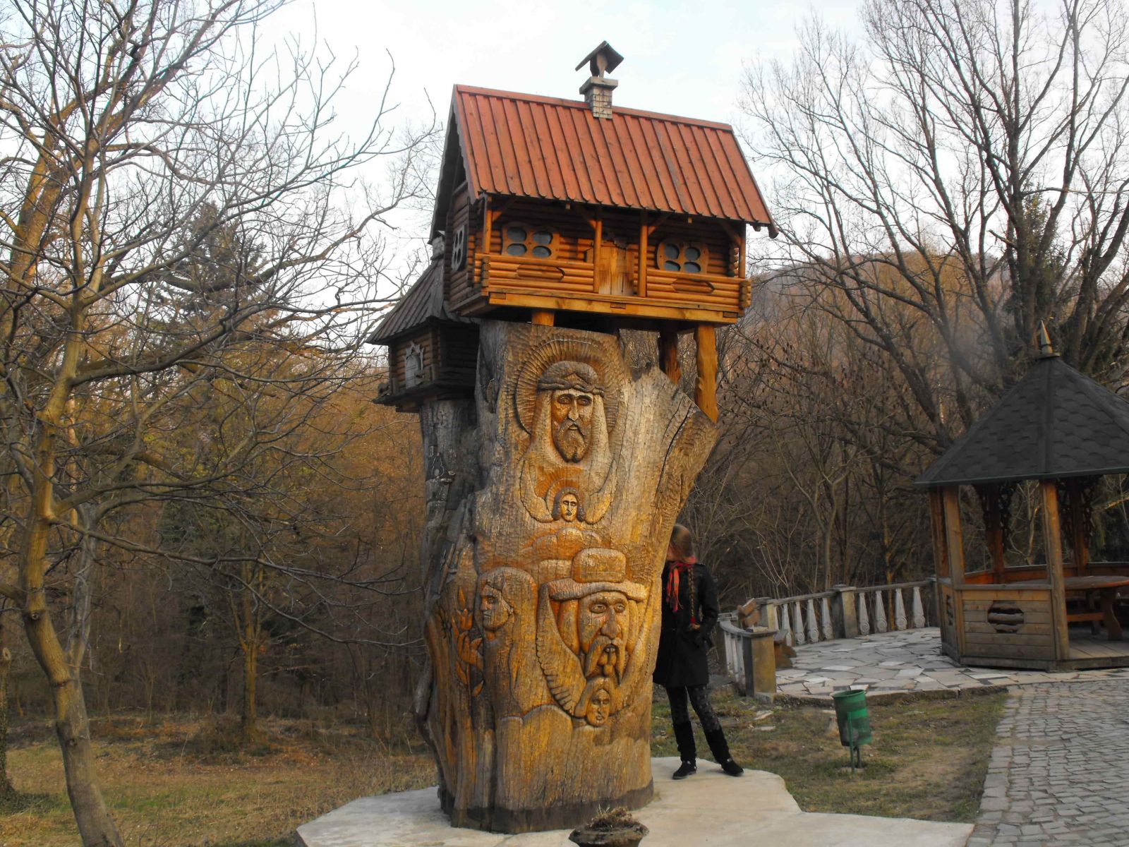 Дивовижне різьбярне мистецтво. Фото: Іван Шпаковський, CC BY-SA 4.0