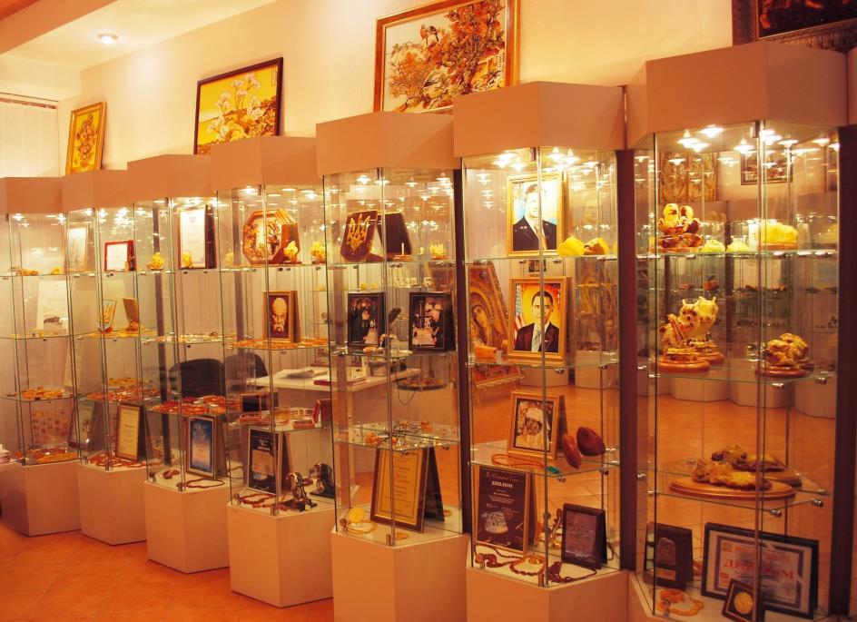 Всередині музею. Фото: ДП "Укрбурштин", amber-gem.com